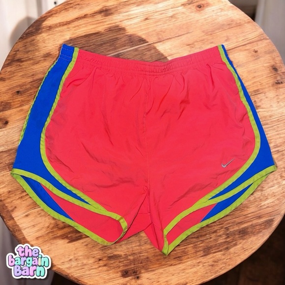 !!SALE!! Nike Women’s Dri-Fit Lined Salmon Neon Athletic Running Shorts (XS) - Picture 1 of 3